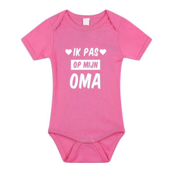 Ik pas op mijn oma kraamcadeau rompertje roze meisjes