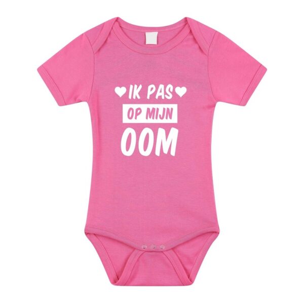 Ik pas op mijn oom cadeau baby rompertje roze voor meisjes